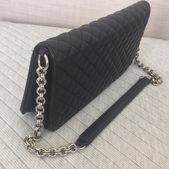 Casual Corner Handbags - 🏝Classy Casual Corner Quilted Bag ☀️